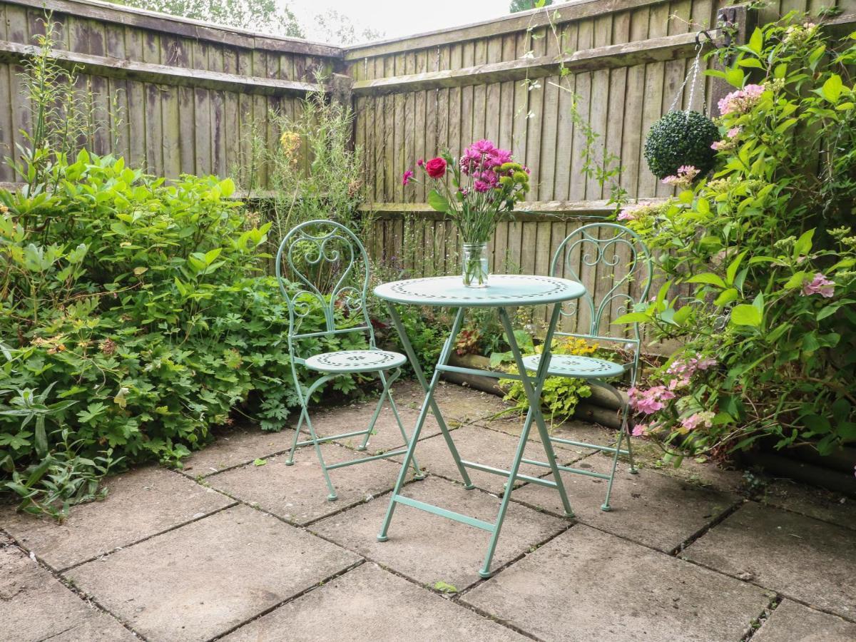 Tuesday Cottage Bourton-on-the-Water Esterno foto